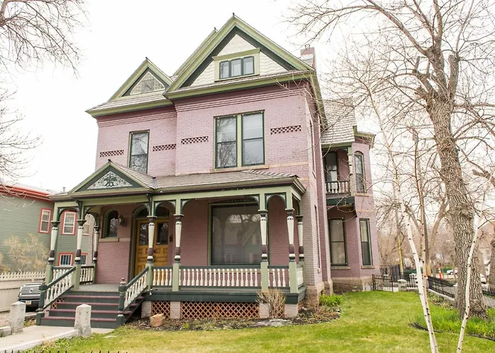 Pope House - Hist. Mansion - Wild