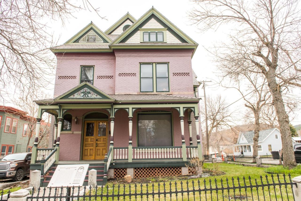 Pope House - Hist. Mansion - Wild * Helena